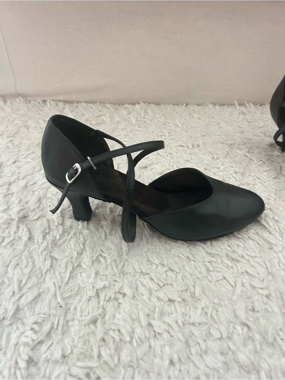 Very Fine Dance Shoes - Picture 3 of 4